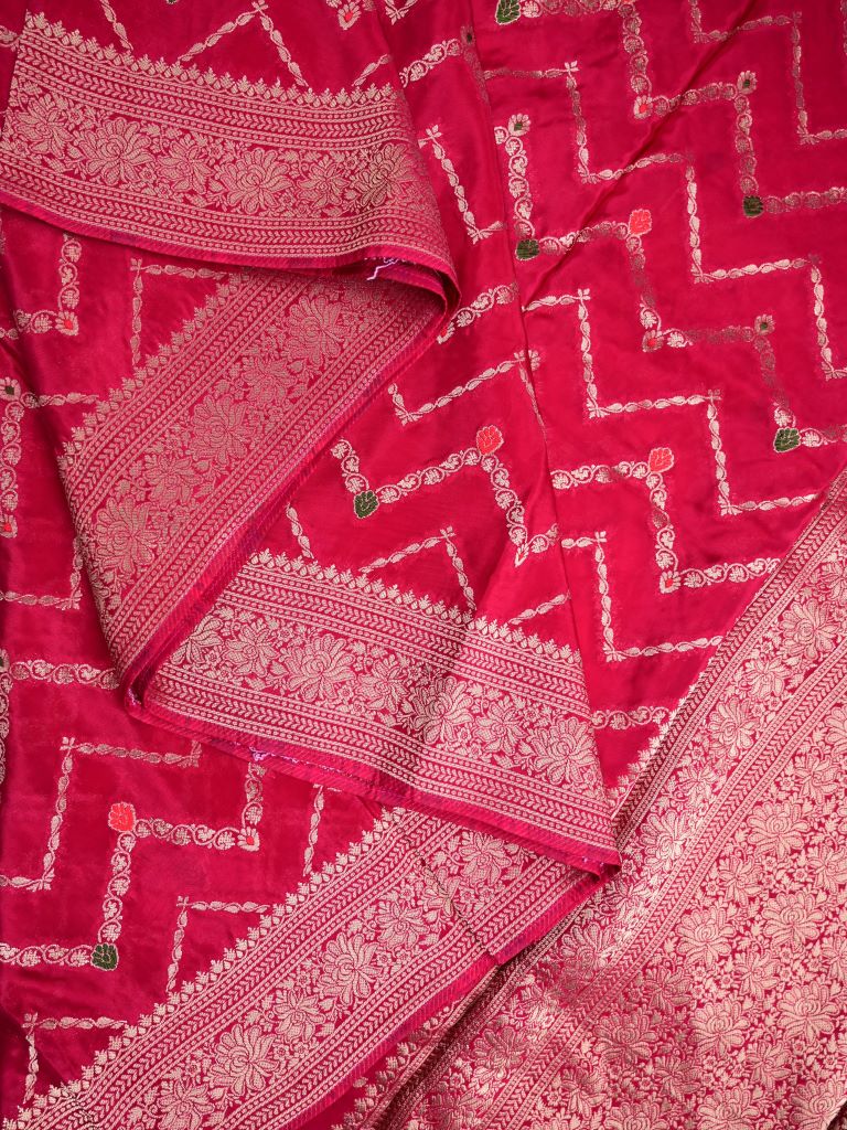 Organza viscose fancy saree cherry pink color allover zari weaves & zari border with rich pallu and embroidery stitched blouse