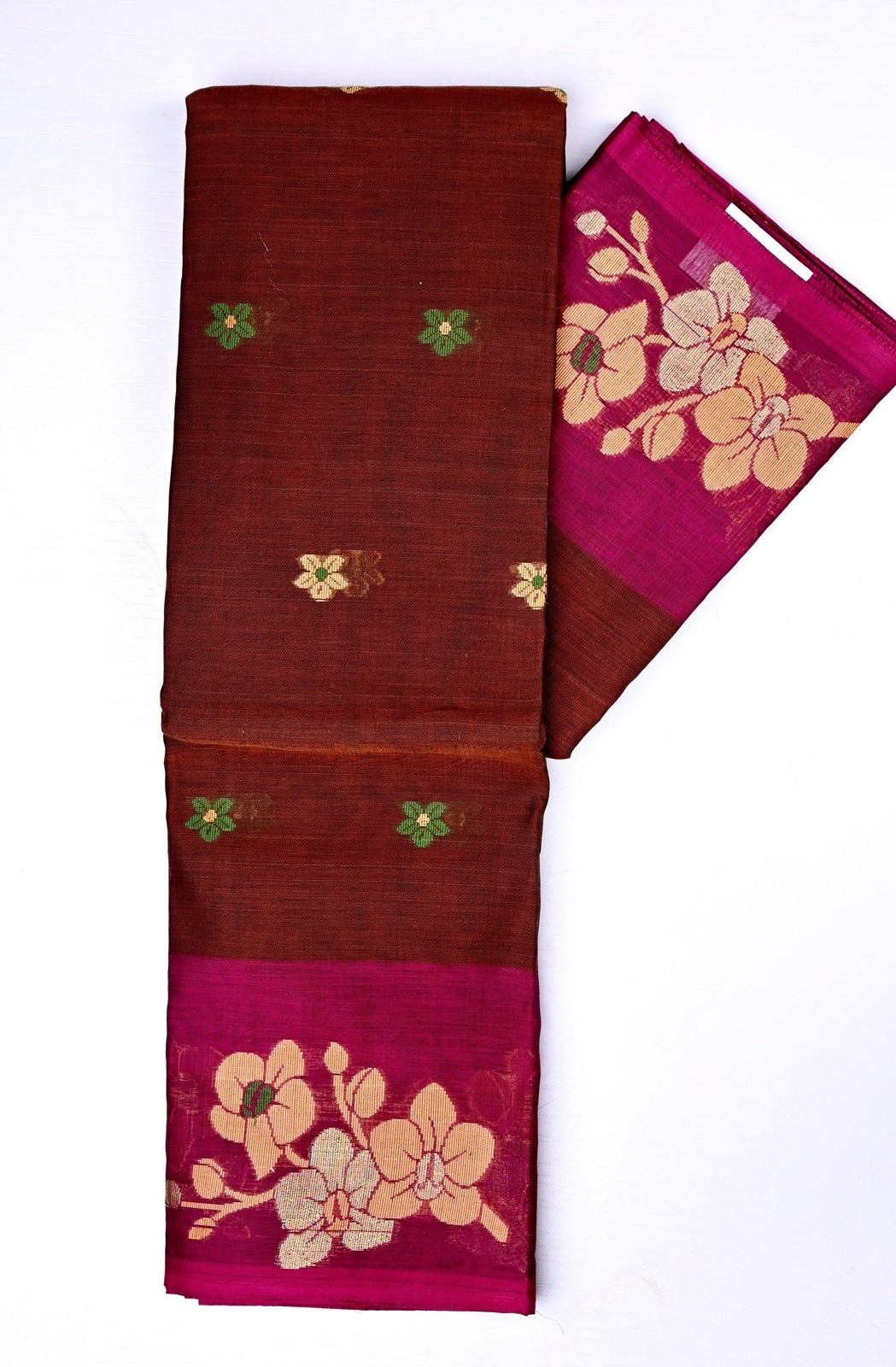 Dhaka cotton brown and pink color with allover thread motives, thread border, contrast pallu and running blouse.