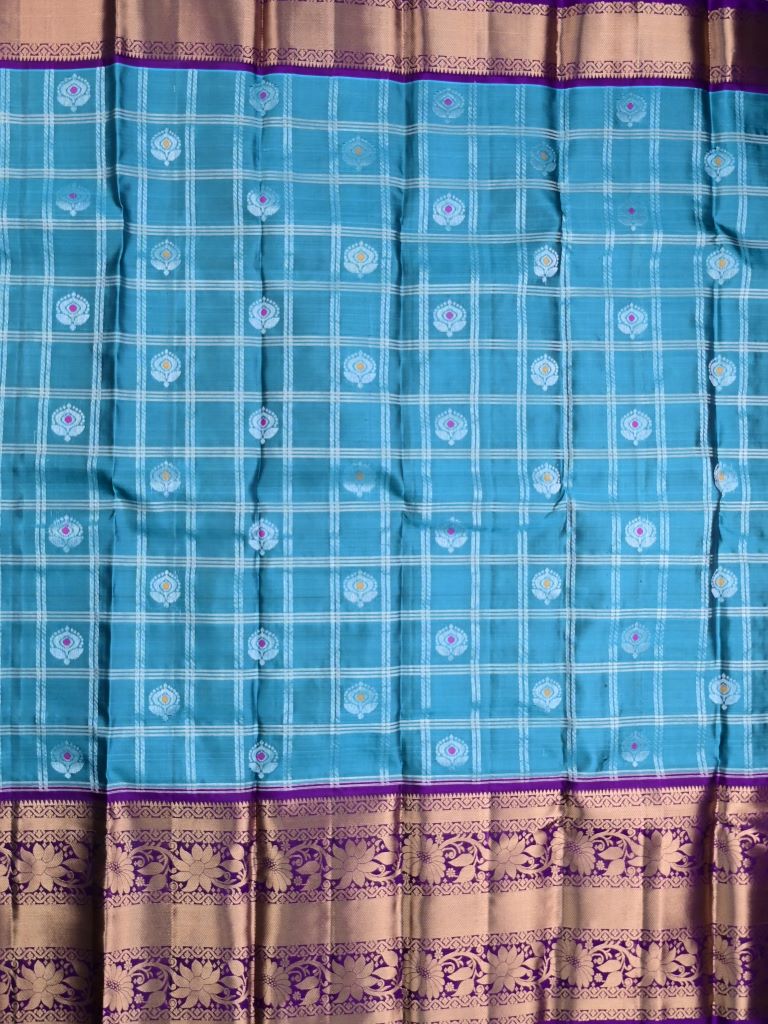 Kanchi pattu saree sky blue color allover zari motifs & kanchi border with rich pallu and contrast blouse