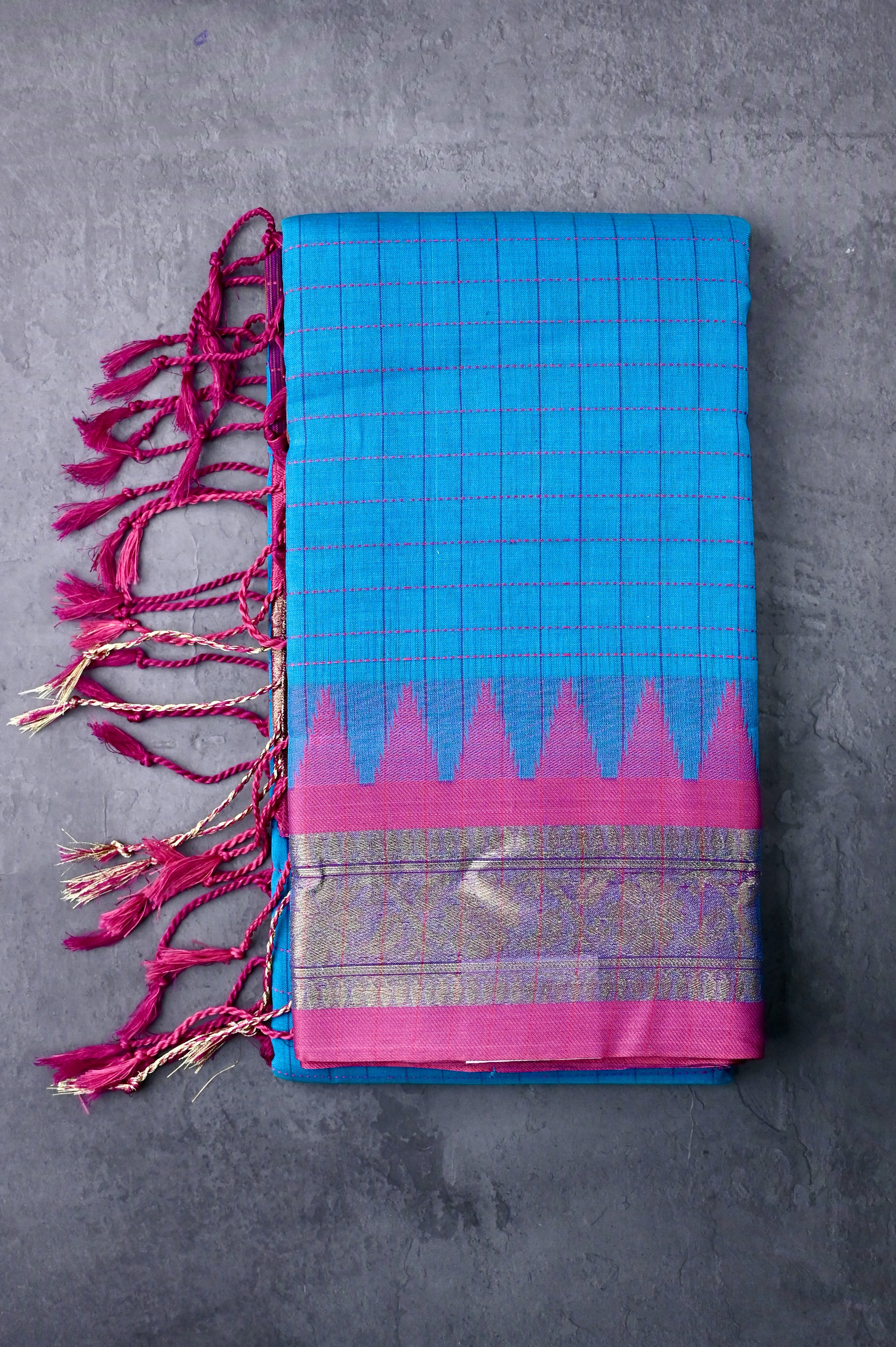 Dhaka cotton saree blue and pink color with allover checks, small zari border, short pallu and contrast checks blouse