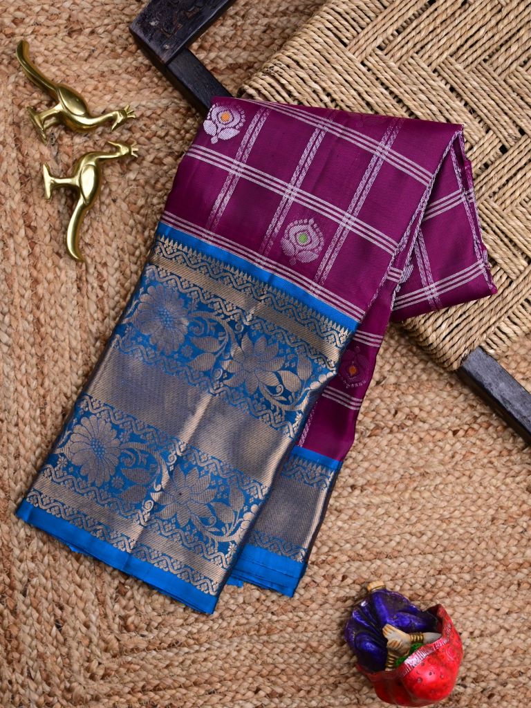 Kanchi pattu saree purple color color allover zari motifs & kanchi border with rich pallu and contrast blouse