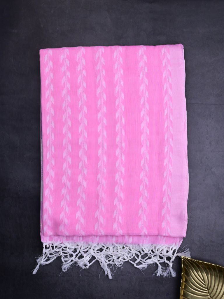 Khadi cotton saree light pink color allover weaves with contrast pallu and contrast blouse