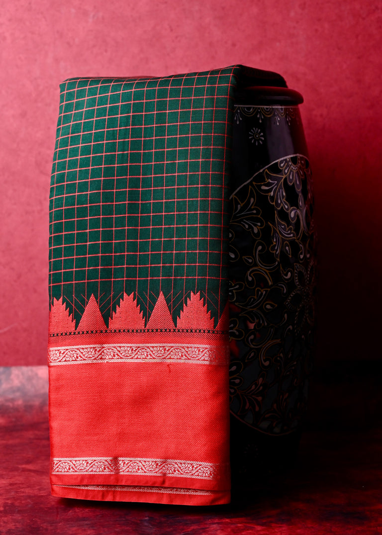 Dola kalamkari duppatta red color allover kalamkari digital prints with zari weaving border
