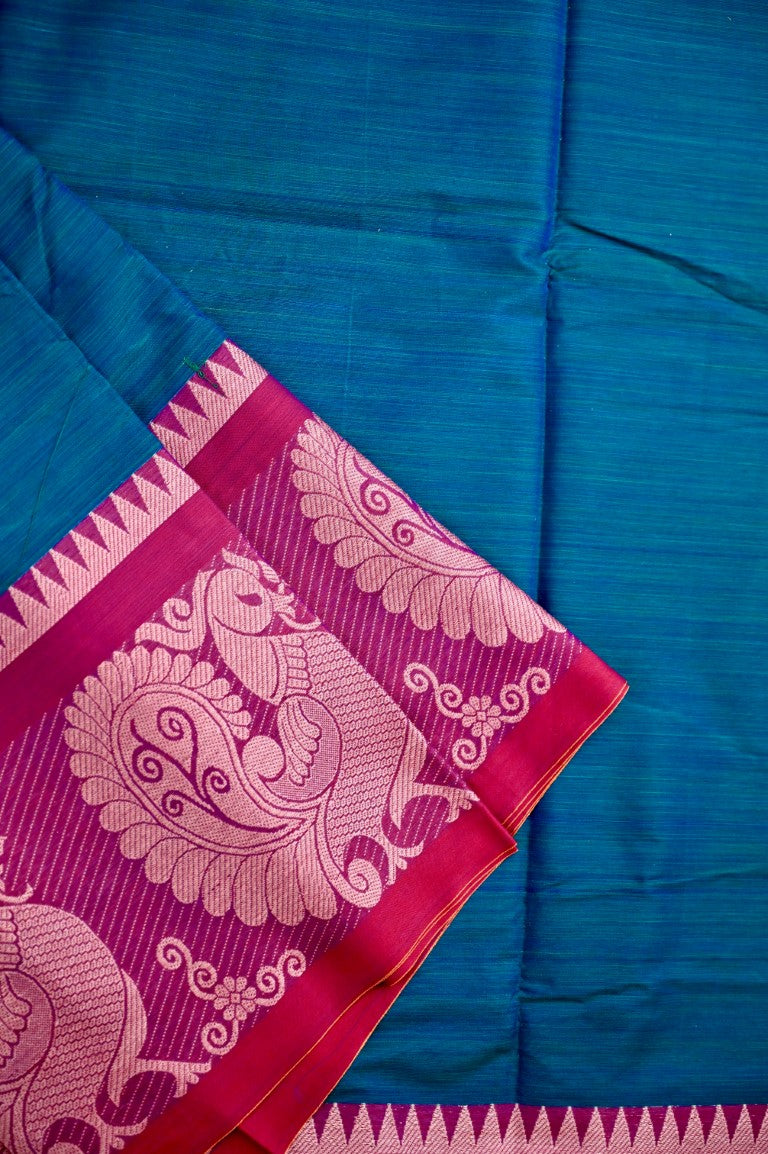 Narayanpet cotton saree peacock green and red color with big thread border, short pallu and plain blouse.