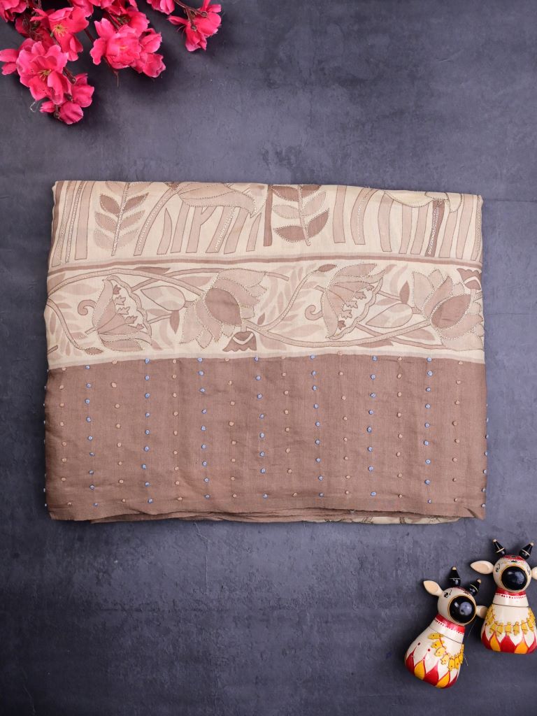 Tussar fancy saree cream color allover prints & small kaddi border with contrast plain pallu and printed blouse