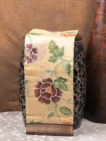 Maheshwari fancy saree cream color allover prints & zari border with short pallu and attached plain blouse