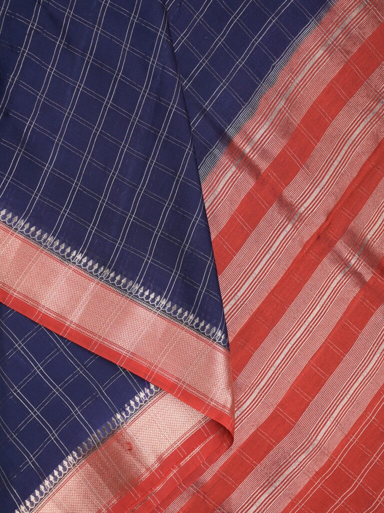 Maheshwari fancy saree navy blue color allover checks & zari border with contrast pallu and attached blouse