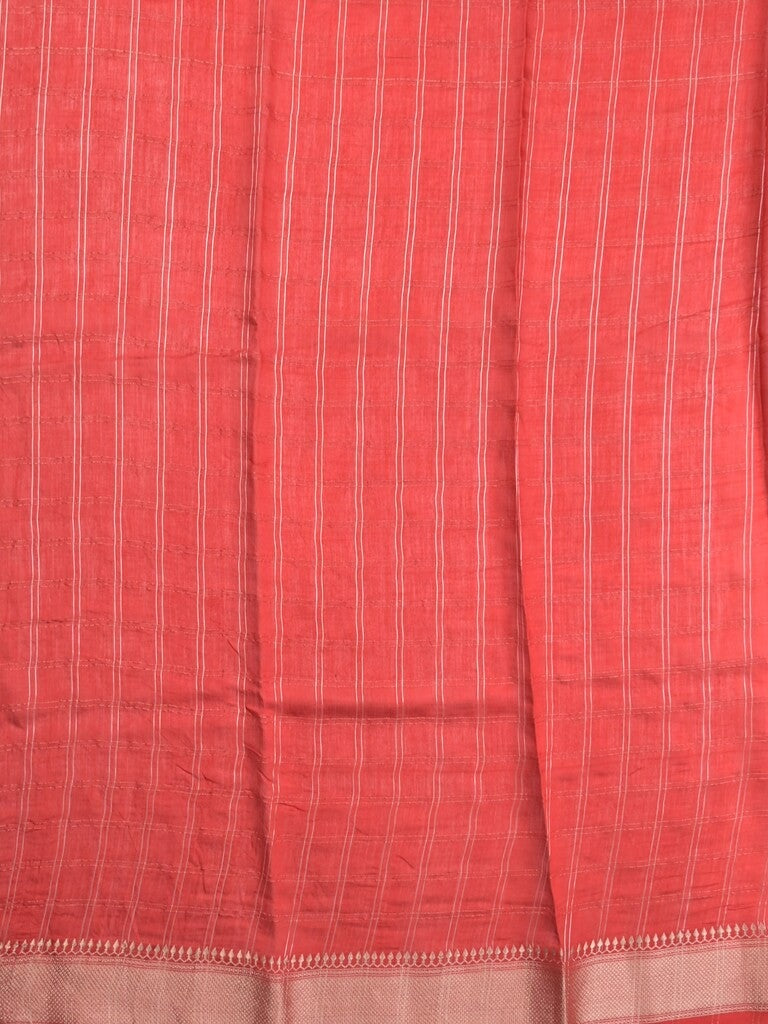 Maheshwari fancy saree purple color allover checks & zari border with contrast pallu and attached blouse
