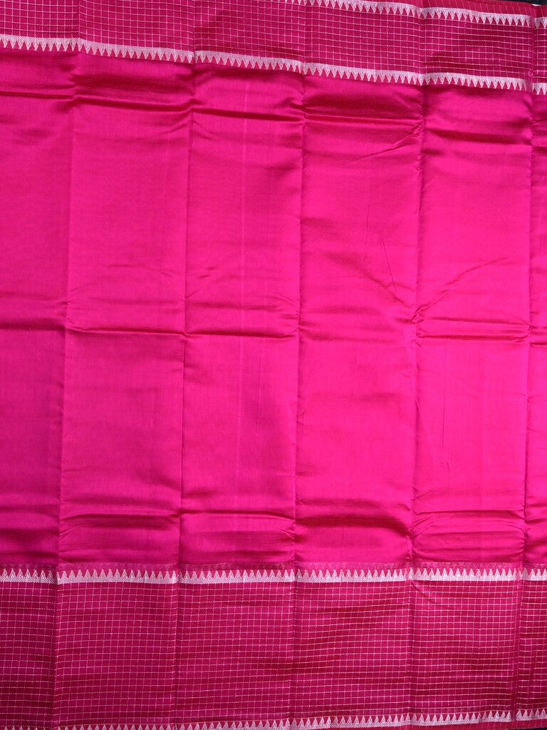 Mangalagiri fancy saree magenta color allover plain & zari kaddi border with checks pallu and self blouse