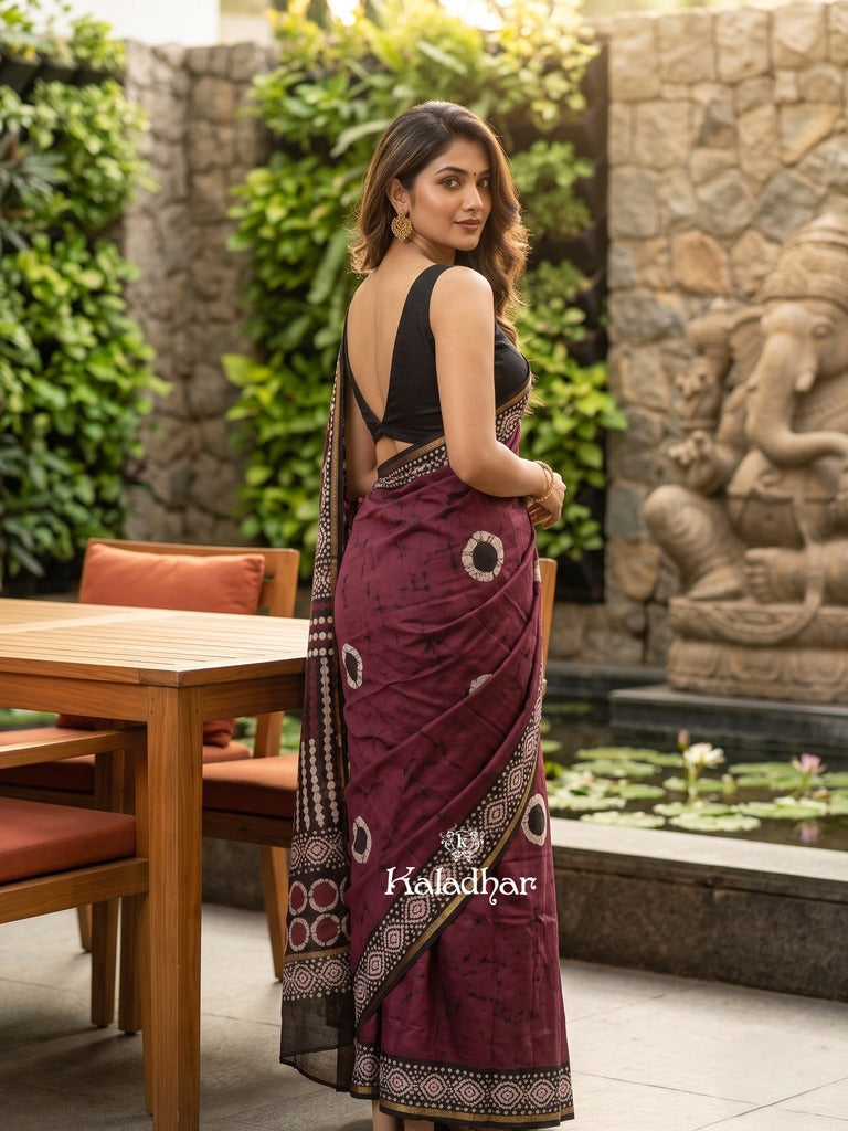 Maheshwari fancy saree for women | black | printed border | attached blouse
