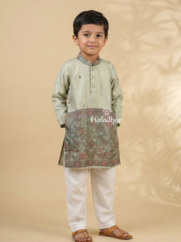 Tissue Kalamkari Boys Kurta set – Comfortable Fit 4-5 years