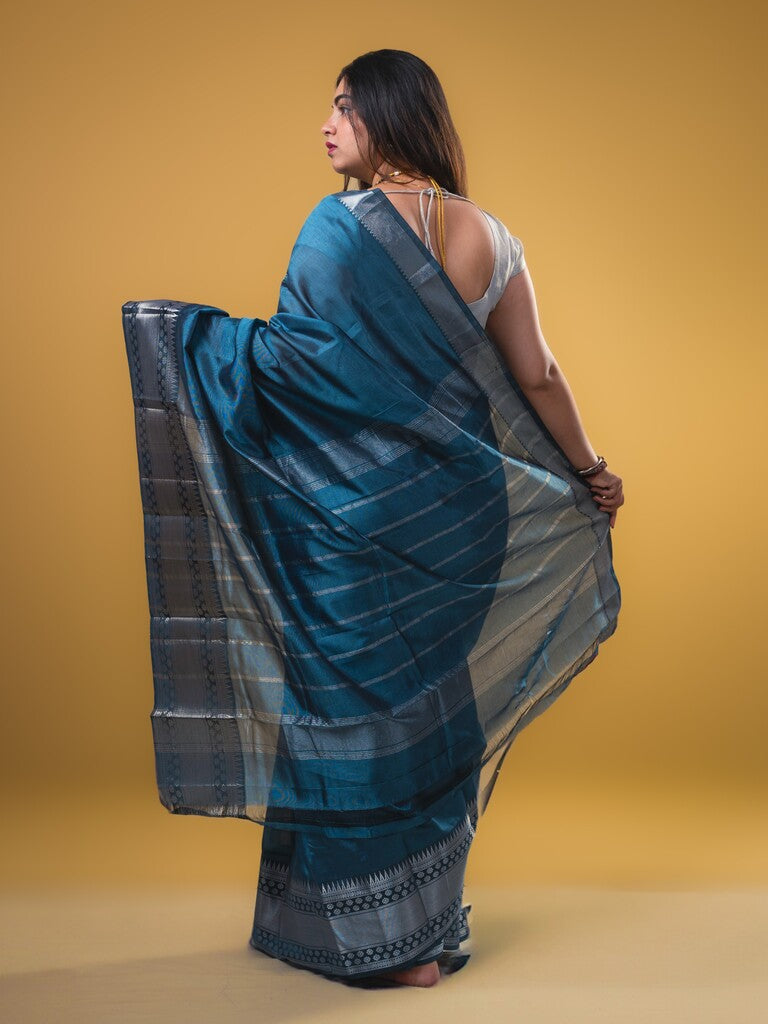 Mangalagiri fancy saree grey color allover plain & zari kanchi border with stripes pallu and self blouse