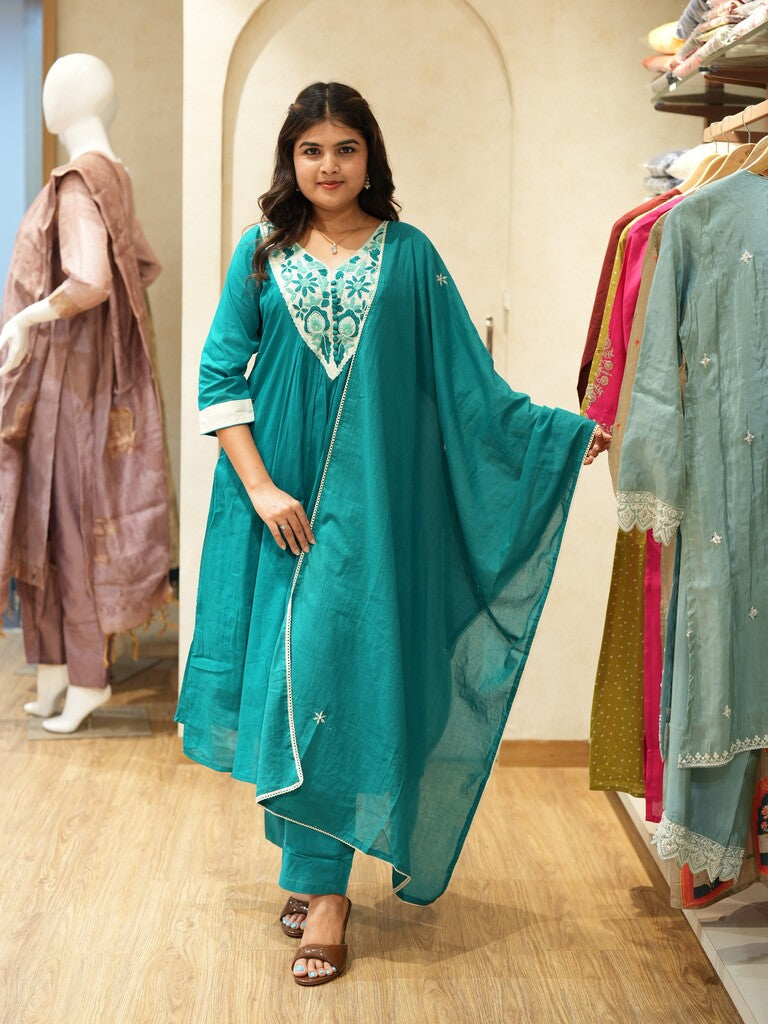Exclusive designer kurthi set for women