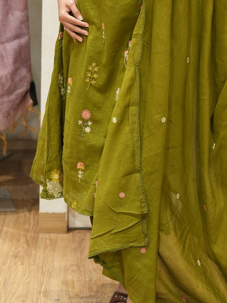Exclusive designer kurthi set for women