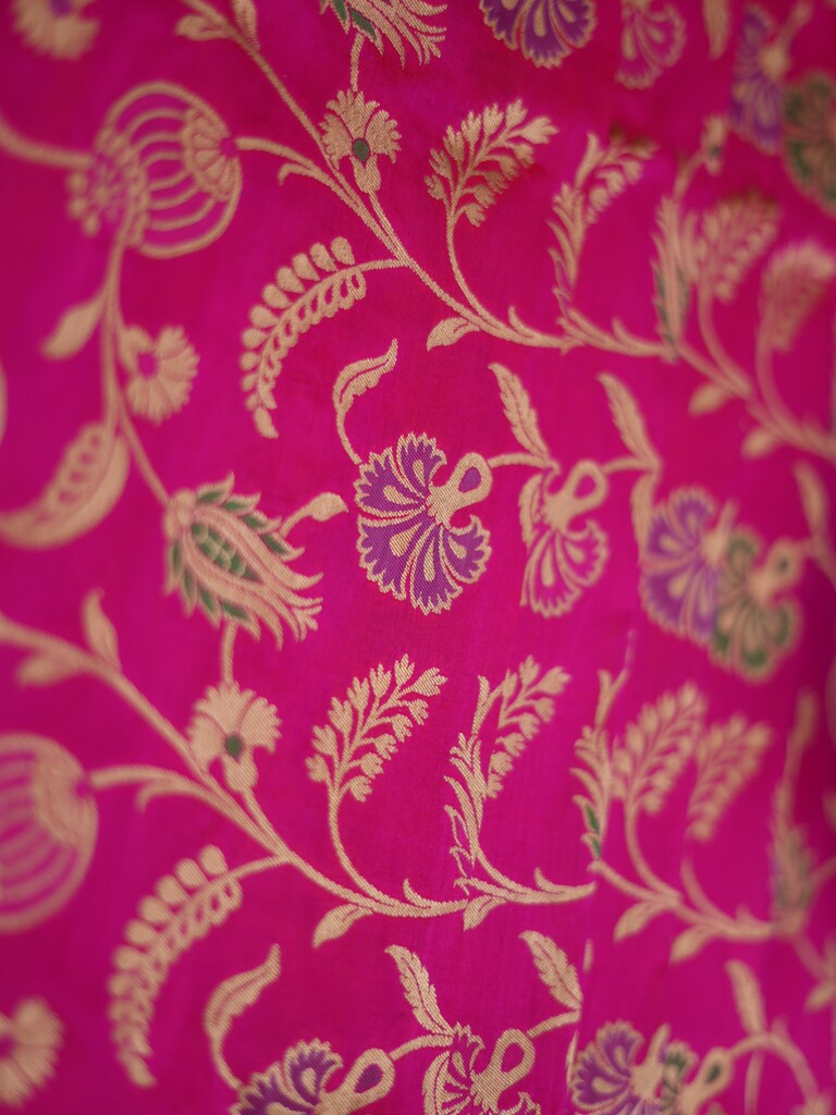 Banaras pattu saree rani pink color allover zari weaves & zari border with rich pallu and attached plain blouse