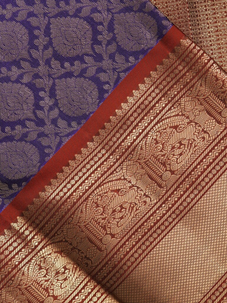 Kanchi pattu saree navy blue color allover zari weaves & kanchi border with rich pallu and contrast blouse