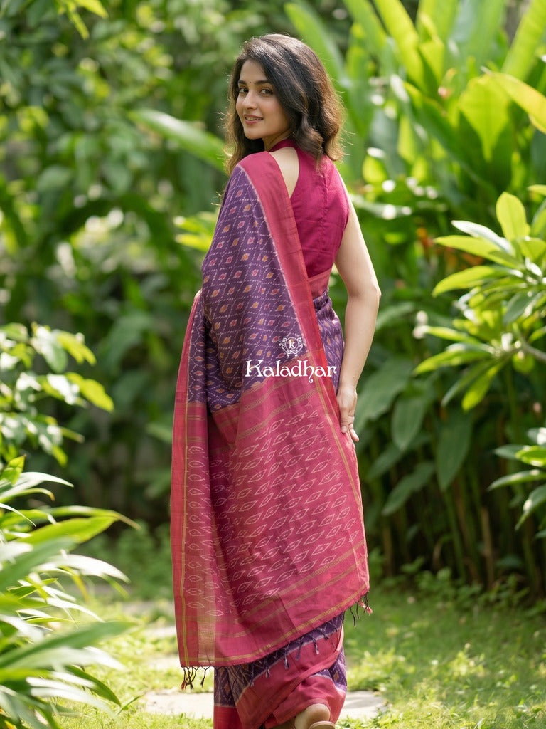 Ikkath cotton sarees with contrast border and contrast pallu