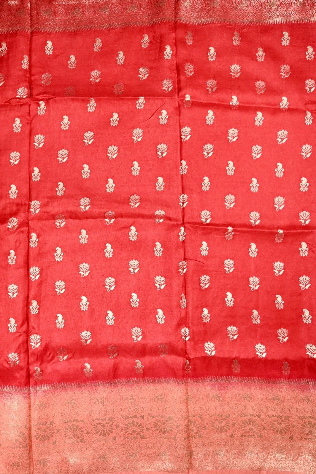 Dola silk saree red color with allover zari motive weaves, big zari wooven border, pallu and plain blouse