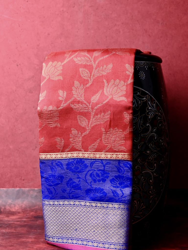 Kanchi kora fancy saree red color allover zari weaving & zari border with rich contrast pallu and attached plain blouse