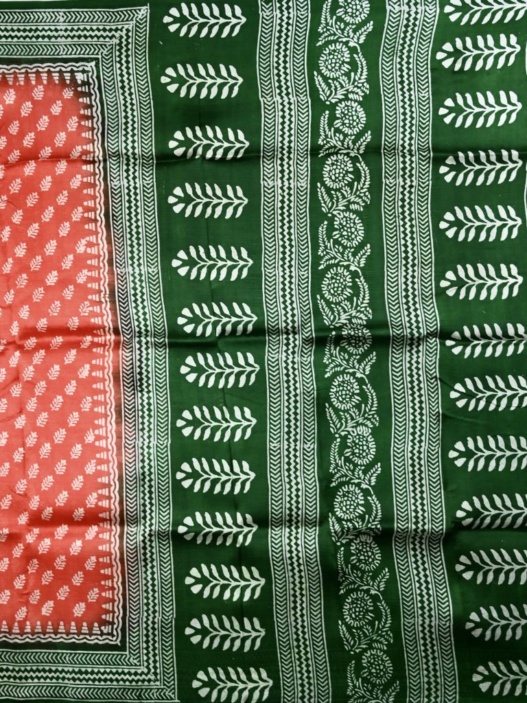 Pure silk fancy saree peach color allover prints & small printed border with contrast printed pallu and plain blouse