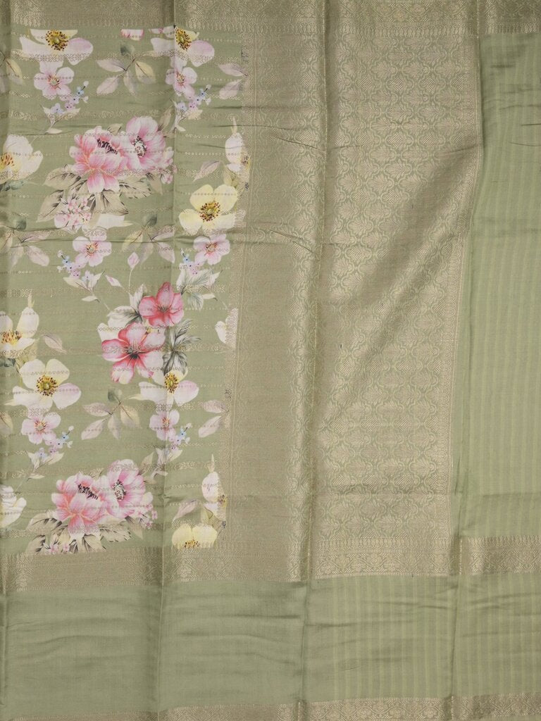 Munga fancy floral printed saree with big border and attached blouse