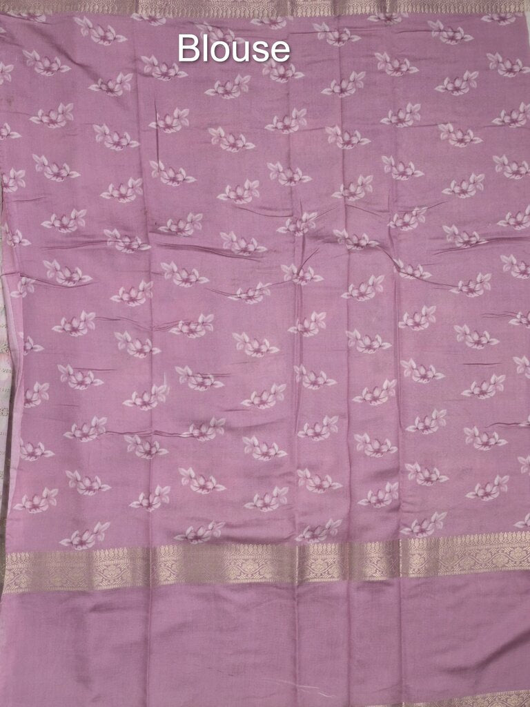 Munga fancy floral printed saree with big border and attached blouse