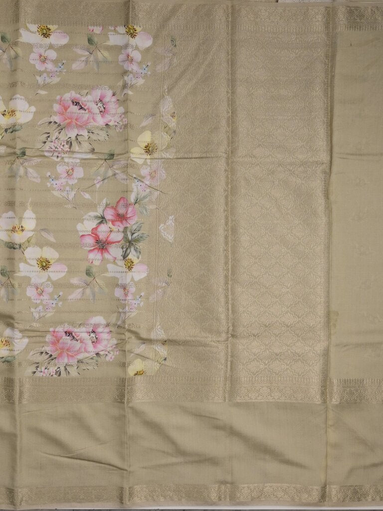Munga fancy floral printed saree with big border and attached blouse